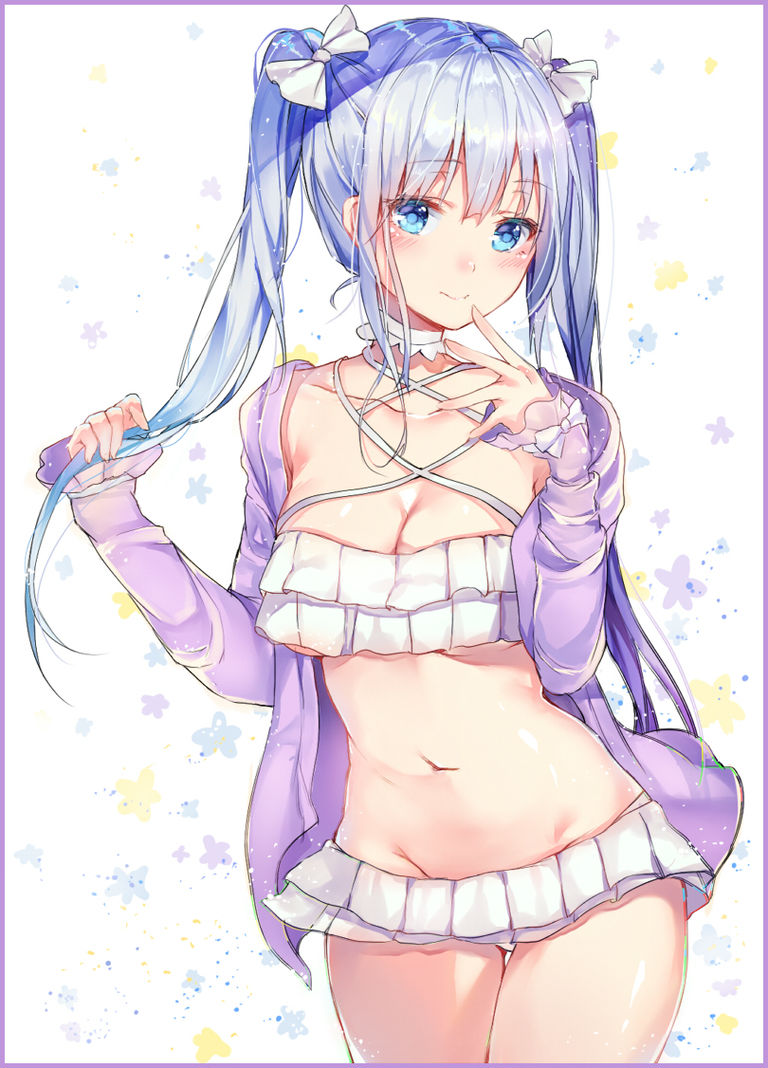 Drawings of girls wearing swimsuits and hoodies - I can't wait for summer! drawings, girls, hoodies, swimsuits, wearing 7 Drawings of girls wearing swimsuits and hoodies - I can't wait for summer!